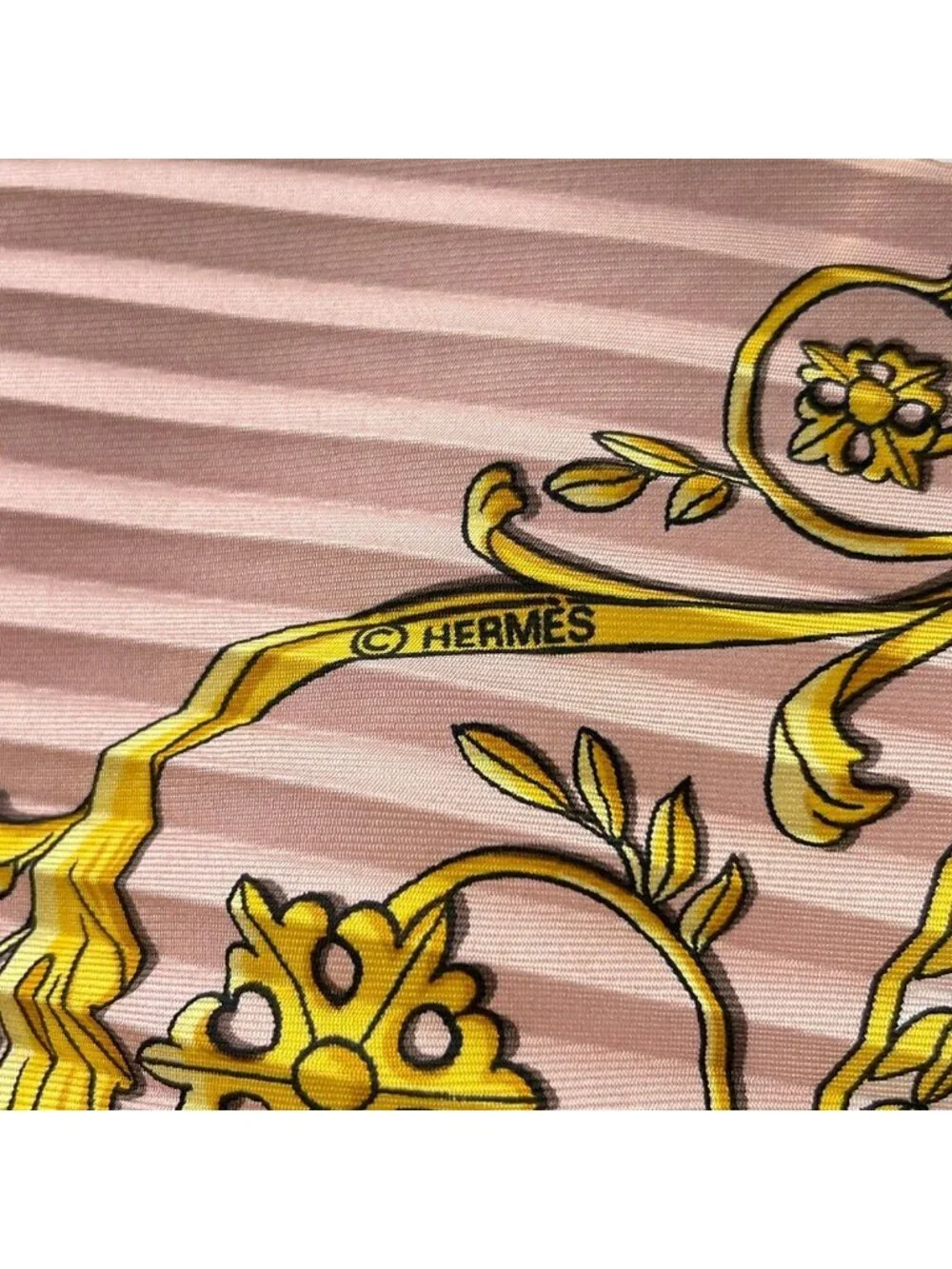 Hermes Scarf Carre Plisse Pink White Multi la Promenade de Longchamps Pleats